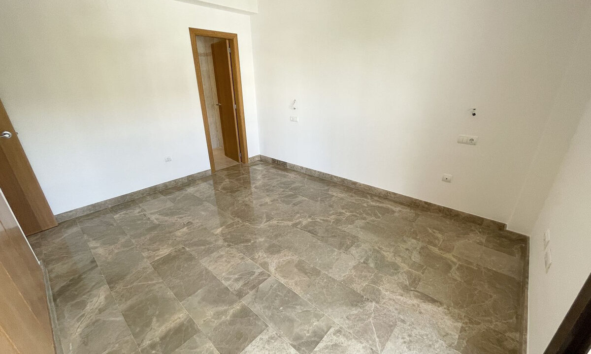 Middle Floor Apartment for sale in Málaga New Golden Mile Costa del Sol Spain - Jacques Olivier Marbella