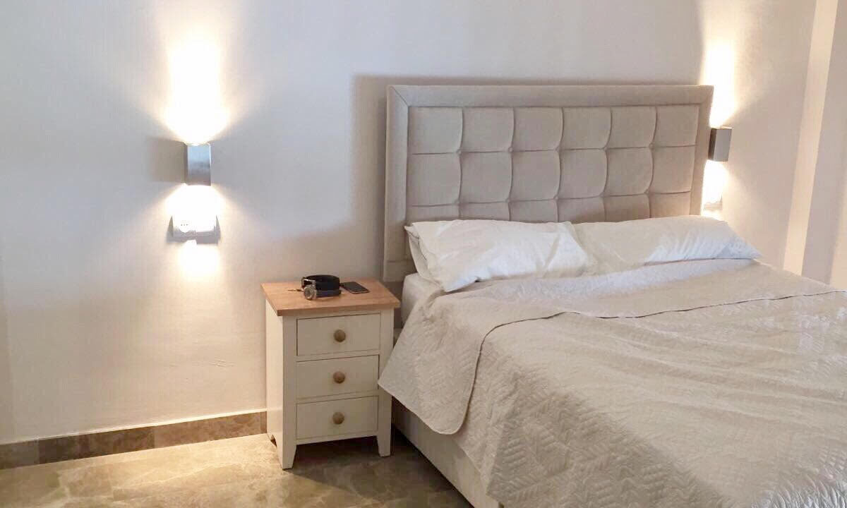 Middle Floor Apartment for sale in Málaga New Golden Mile Costa del Sol Spain - Jacques Olivier Marbella