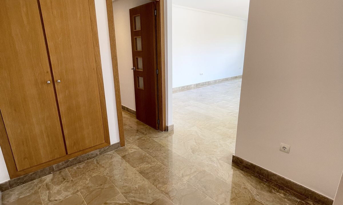 Middle Floor Apartment for sale in Málaga New Golden Mile Costa del Sol Spain - Jacques Olivier Marbella