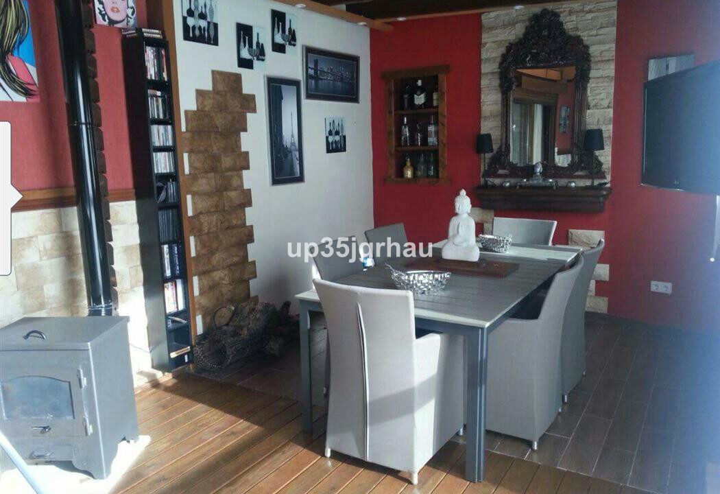 Ground Floor Apartment for sale in Málaga Estepona Costa del Sol Spain - Jacques Olivier Marbella