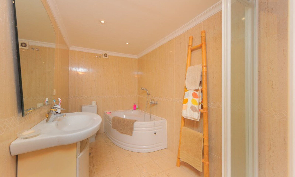 Townhouse for sale in Málaga Marbella Costa del Sol Spain - Jacques Olivier Marbella