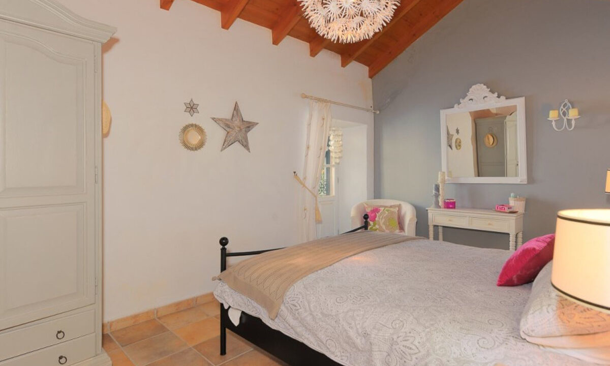 Townhouse for sale in Málaga Marbella Costa del Sol Spain - Jacques Olivier Marbella