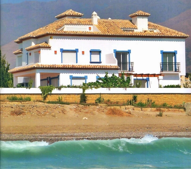 Townhouse for sale in Málaga Estepona Costa del Sol Spain - Jacques Olivier Marbella
