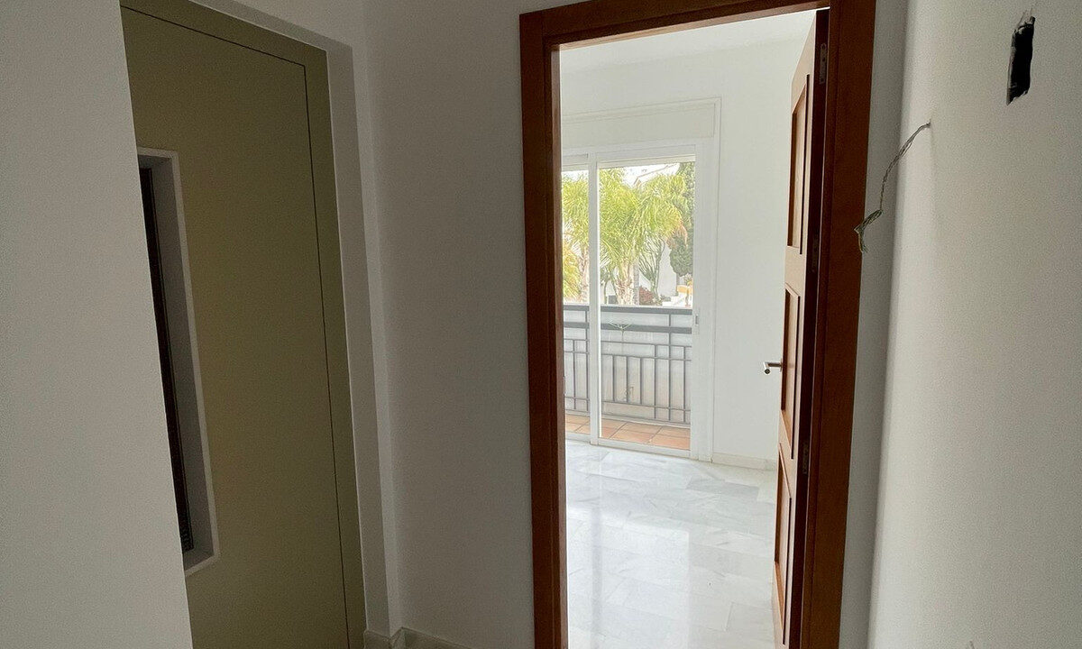 Townhouse for sale in Málaga Estepona Costa del Sol Spain - Jacques Olivier Marbella