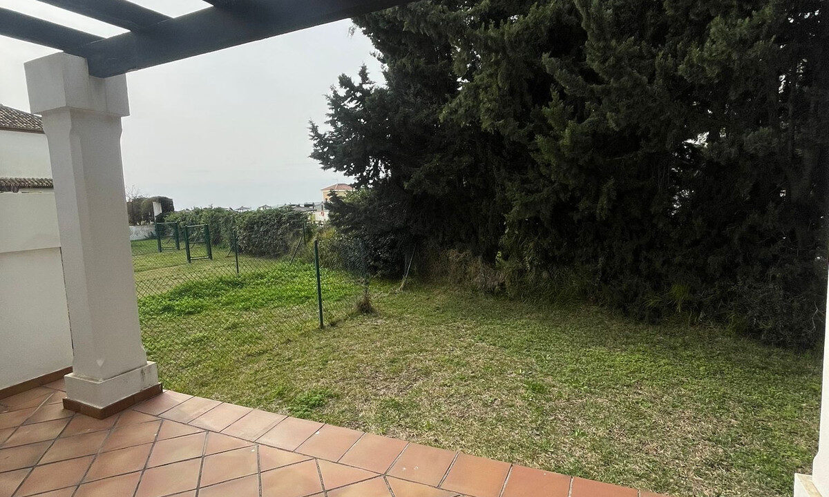 Townhouse for sale in Málaga Estepona Costa del Sol Spain - Jacques Olivier Marbella