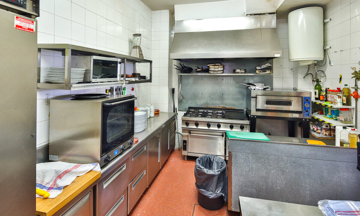 Restaurant for sale in Málaga Nueva Andalucía Costa del Sol Spain - Jacques Olivier Marbella