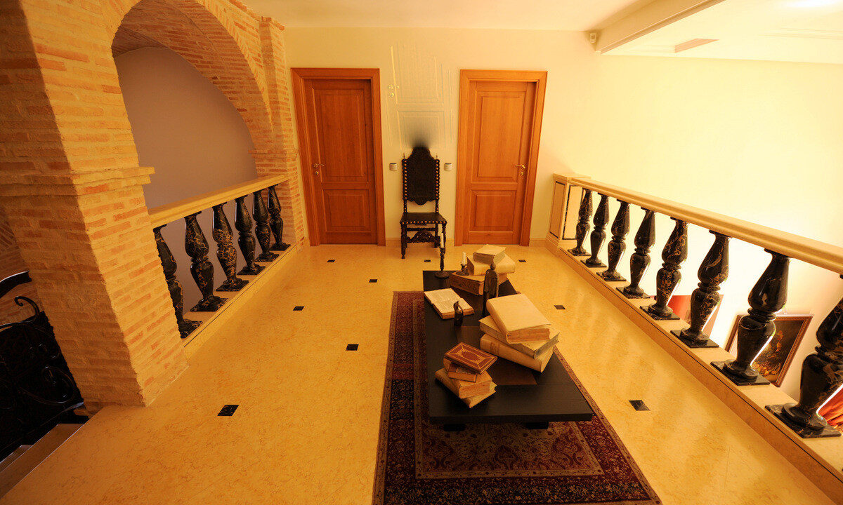 Detached Villa for sale in Málaga The Golden Mile Costa del Sol Spain - Jacques Olivier Marbella