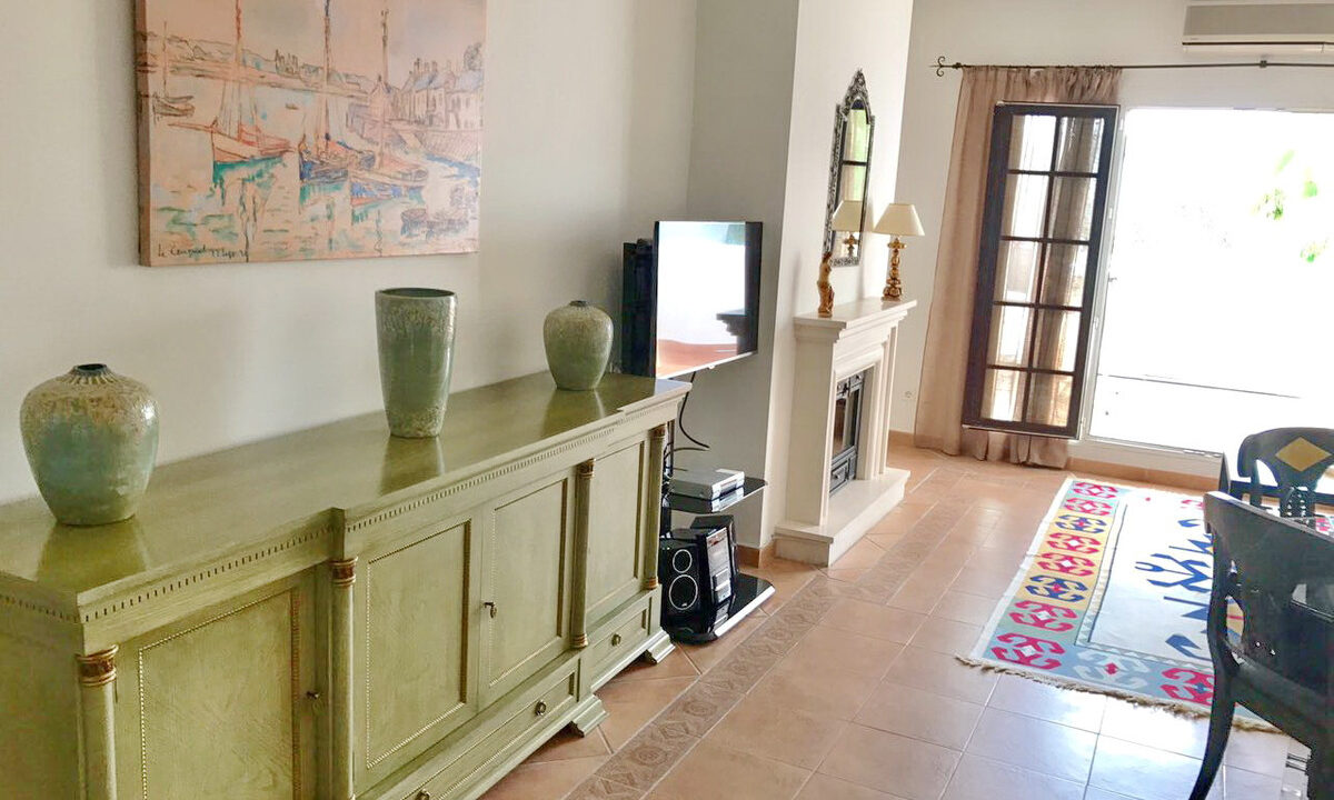 Middle Floor Apartment for sale in Málaga Puerto Banús Costa del Sol Spain - Jacques Olivier Marbella