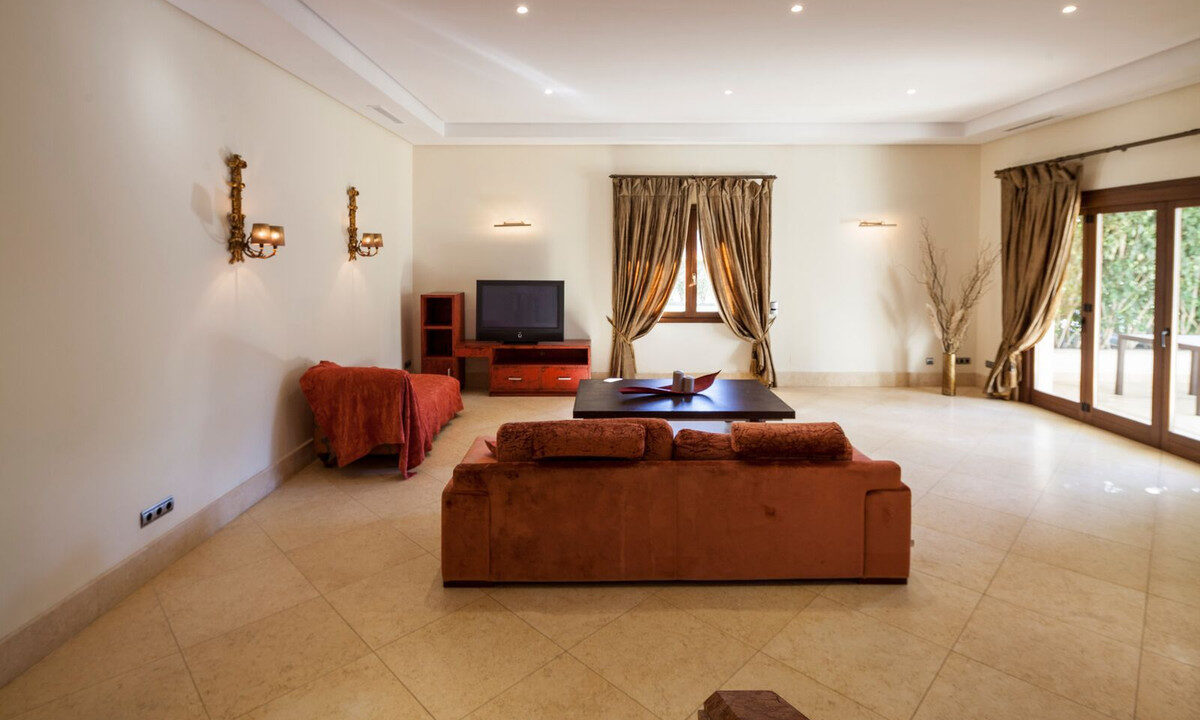 Detached Villa for sale in Málaga The Golden Mile Costa del Sol Spain - Jacques Olivier Marbella