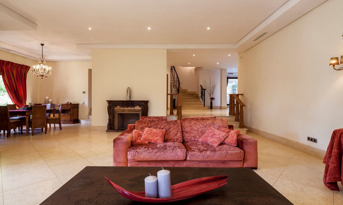 Detached Villa for sale in Málaga The Golden Mile Costa del Sol Spain - Jacques Olivier Marbella