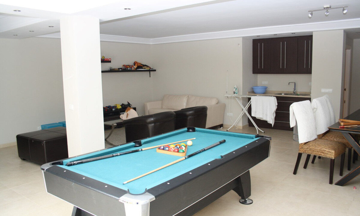 Detached Villa for sale in Málaga Puerto Banús Costa del Sol Spain - Jacques Olivier Marbella