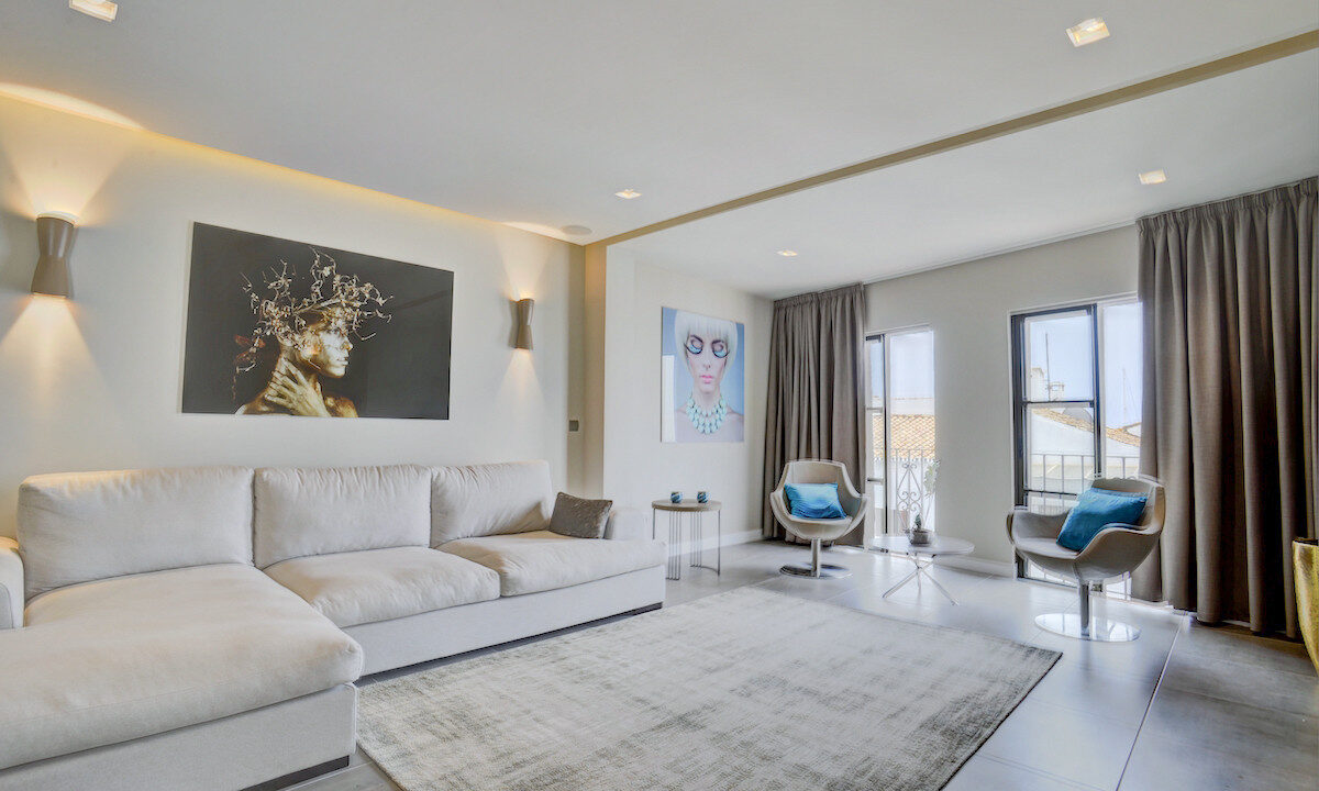 Middle Floor Apartment for sale in Málaga Puerto Banús Costa del Sol Spain - Jacques Olivier Marbella