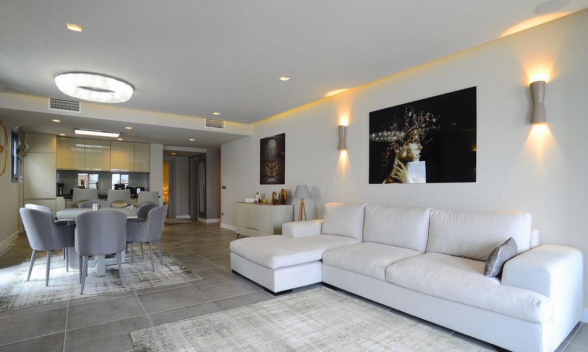 Middle Floor Apartment for sale in Málaga Puerto Banús Costa del Sol Spain - Jacques Olivier Marbella