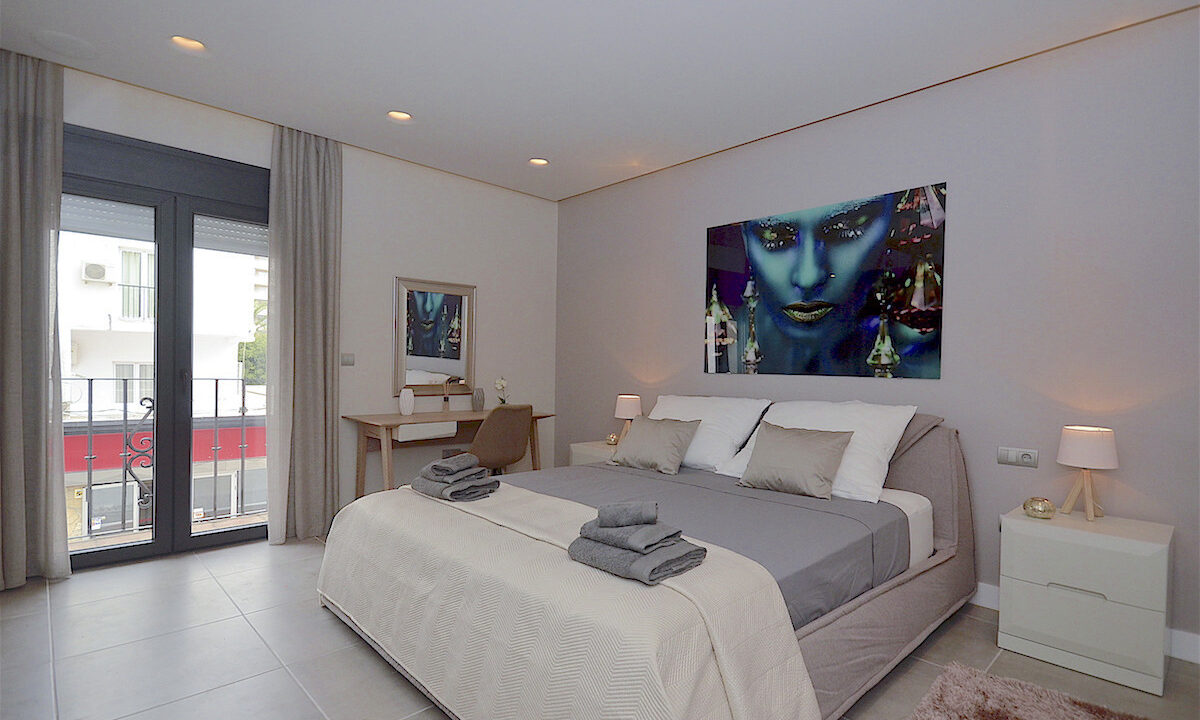 Middle Floor Apartment for sale in Málaga Puerto Banús Costa del Sol Spain - Jacques Olivier Marbella