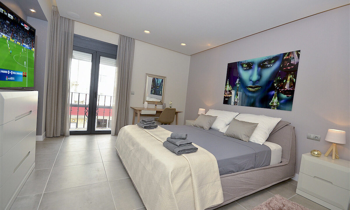 Middle Floor Apartment for sale in Málaga Puerto Banús Costa del Sol Spain - Jacques Olivier Marbella