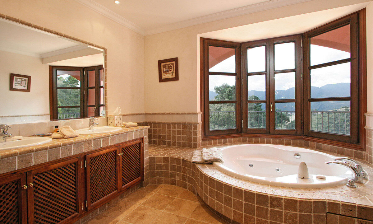 Detached Villa for sale in Málaga La Zagaleta Costa del Sol Spain - Jacques Olivier Marbella