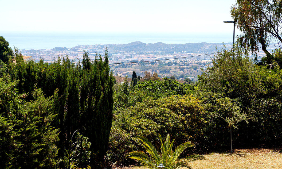 Detached Villa for sale in Málaga Mijas Costa del Sol Spain - Jacques Olivier Marbella