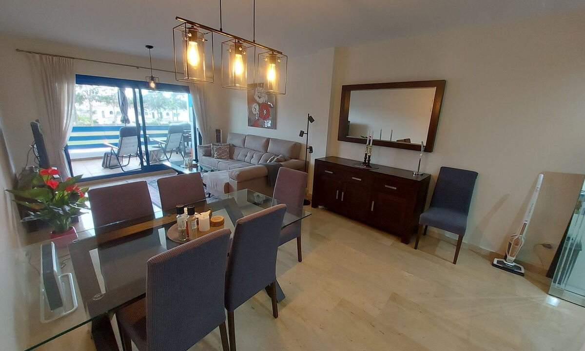 Middle Floor Apartment for sale in Málaga La Duquesa Costa del Sol Spain - Jacques Olivier Marbella