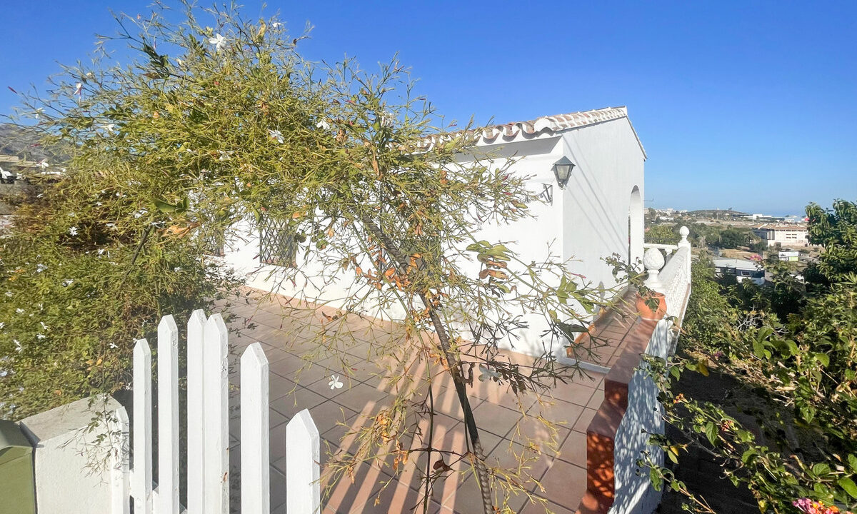 Detached Villa for sale in Málaga Mijas Costa del Sol Spain - Jacques Olivier Marbella