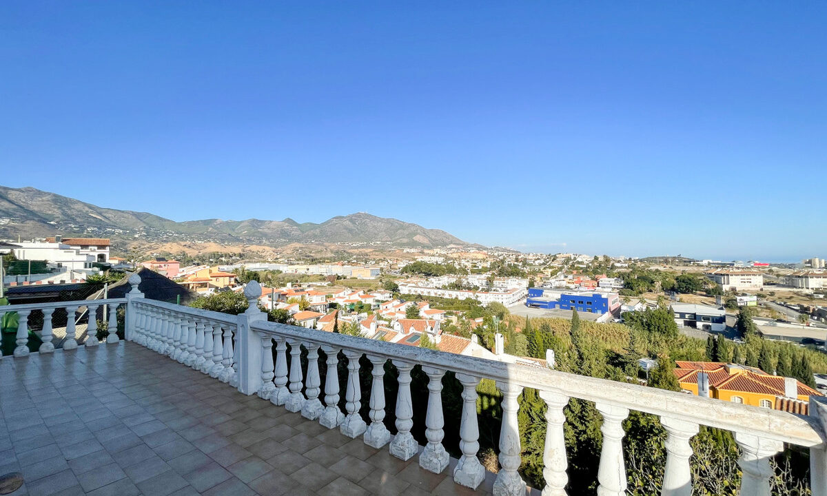Detached Villa for sale in Málaga Mijas Costa del Sol Spain - Jacques Olivier Marbella