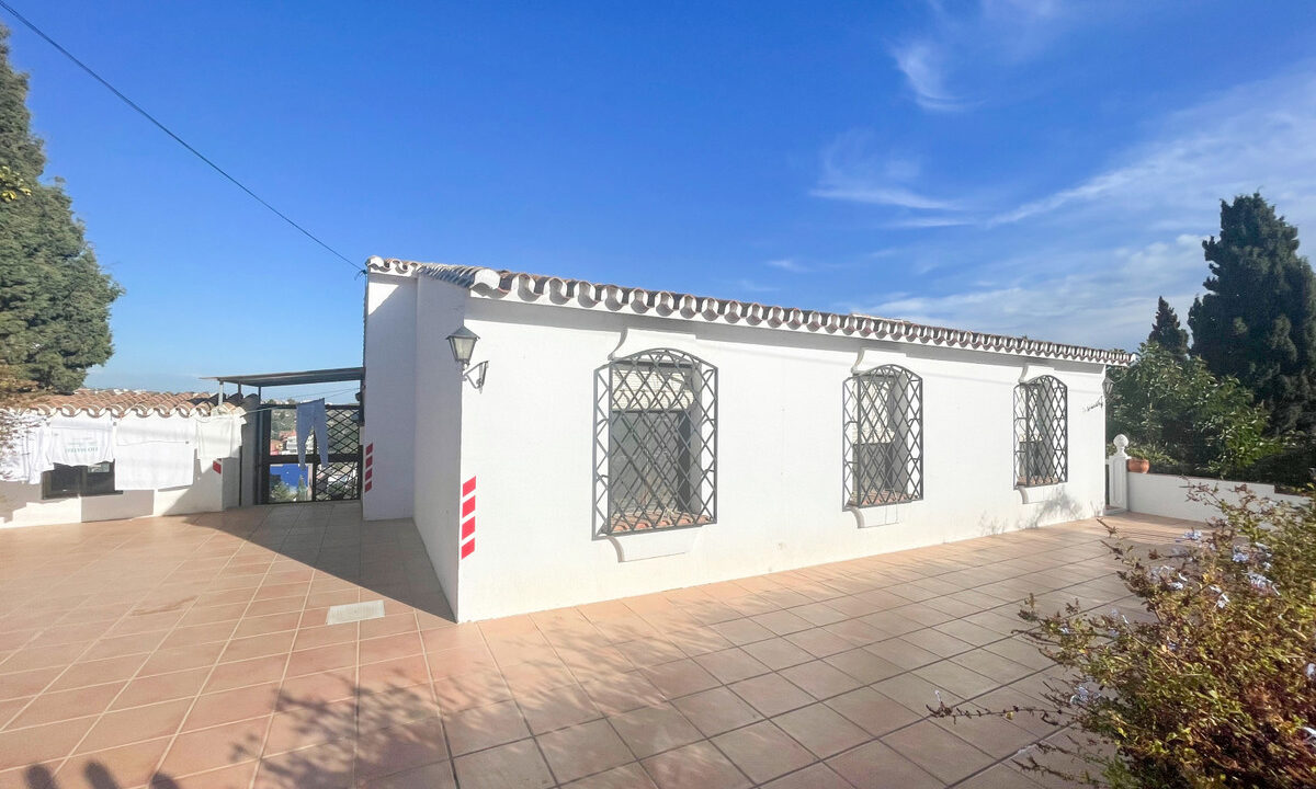 Detached Villa for sale in Málaga Mijas Costa del Sol Spain - Jacques Olivier Marbella