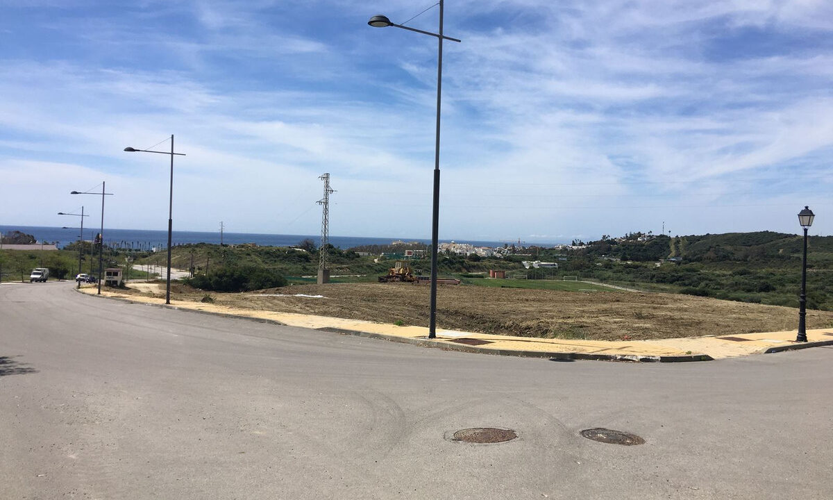 Residential Plot for sale in Málaga Estepona Costa del Sol Spain - Jacques Olivier Marbella