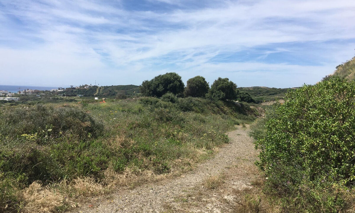 Residential Plot for sale in Málaga Estepona Costa del Sol Spain - Jacques Olivier Marbella