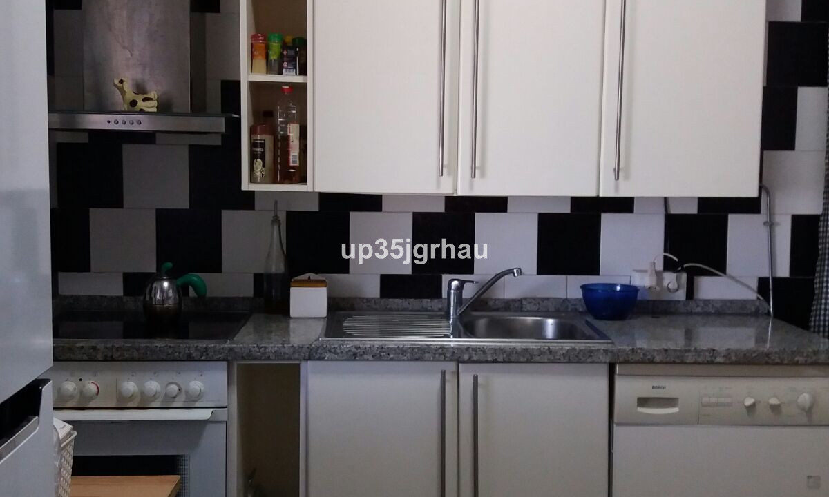 Detached Villa for sale in Málaga Estepona Costa del Sol Spain - Jacques Olivier Marbella