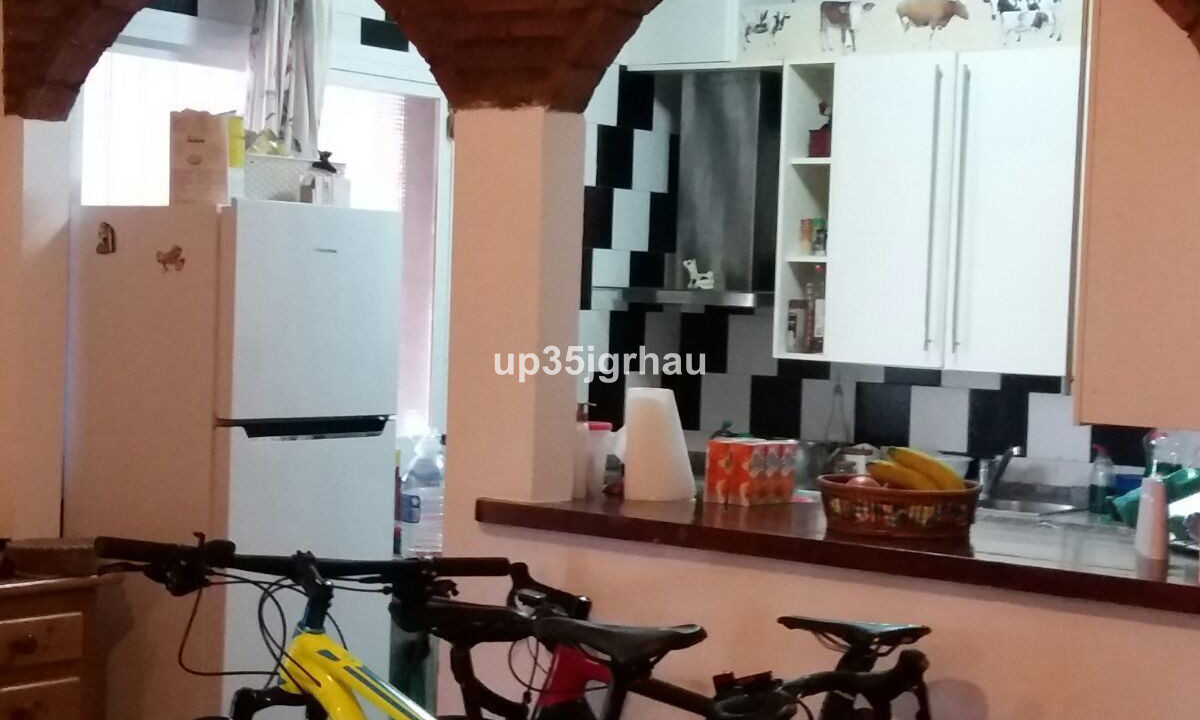 Detached Villa for sale in Málaga Estepona Costa del Sol Spain - Jacques Olivier Marbella