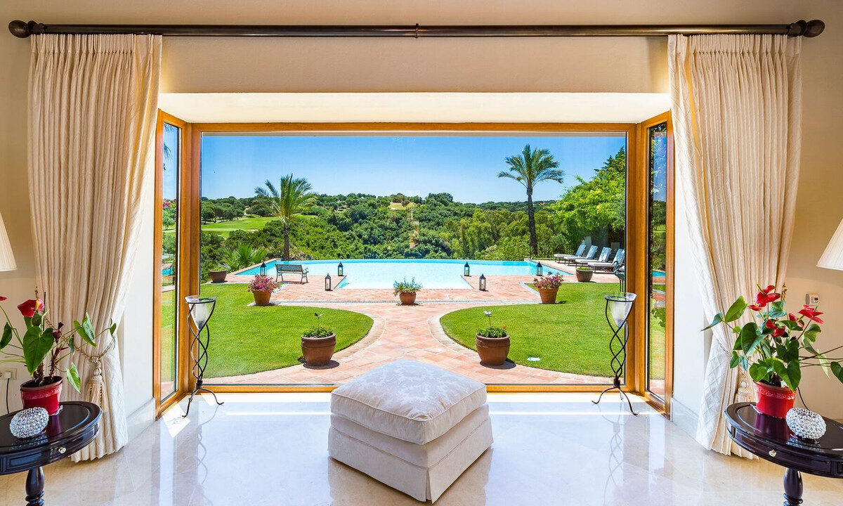 Detached Villa for sale in Cádiz Sotogrande Alto Costa del Sol Spain - Jacques Olivier Marbella