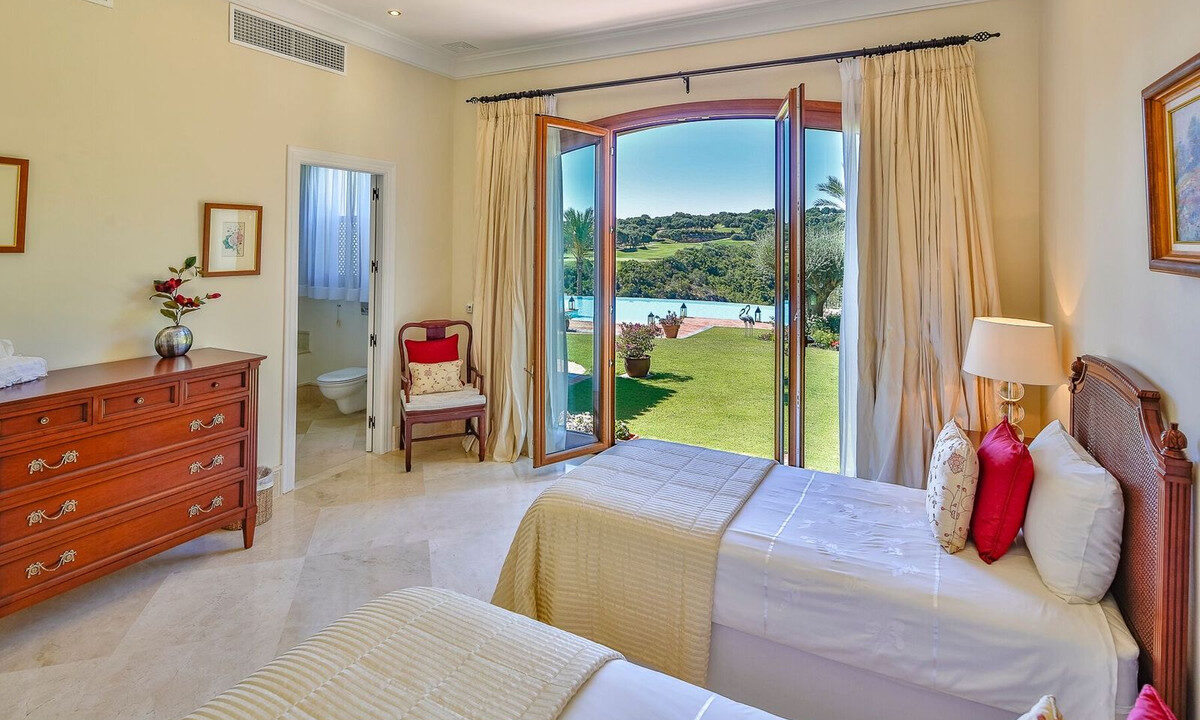 Detached Villa for sale in Cádiz Sotogrande Alto Costa del Sol Spain - Jacques Olivier Marbella