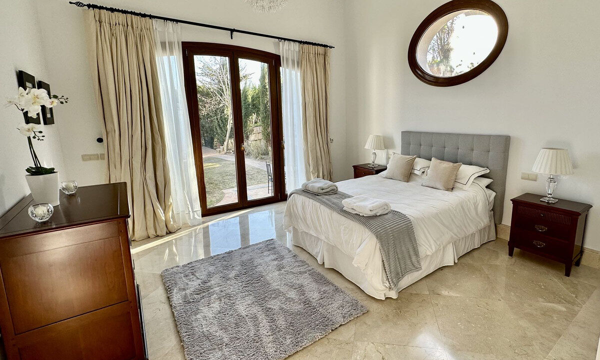 Detached Villa for sale in Cádiz Sotogrande Alto Costa del Sol Spain - Jacques Olivier Marbella