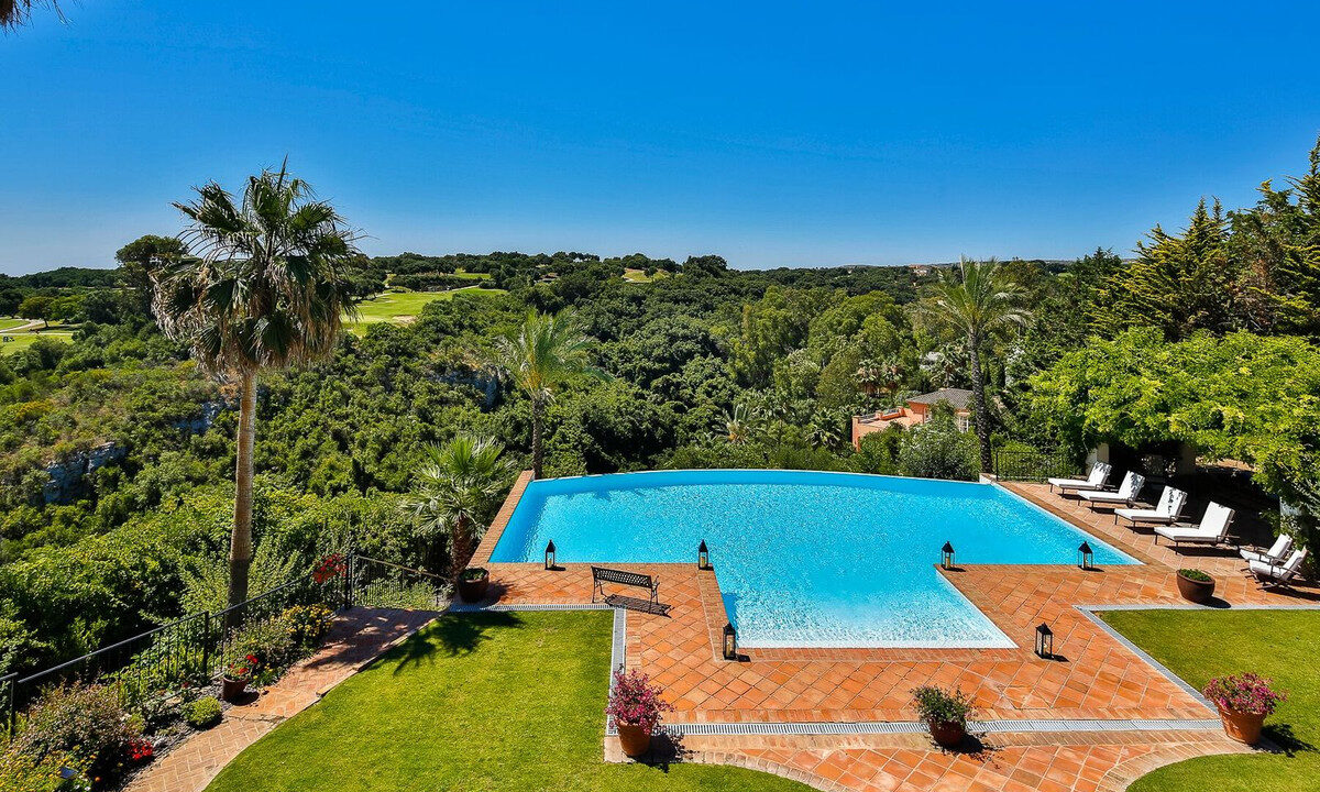 Detached Villa for sale in Cádiz Sotogrande Alto Costa del Sol Spain - Jacques Olivier Marbella
