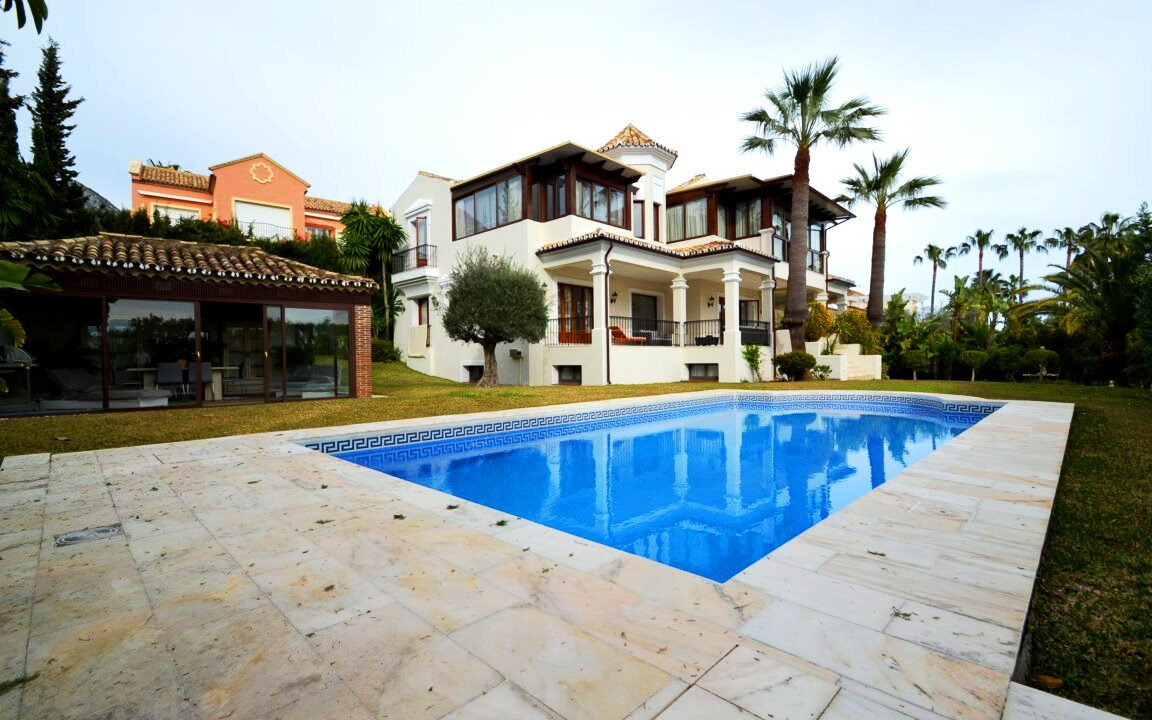 Detached Villa for sale in Málaga Sierra Blanca Costa del Sol Spain - Jacques Olivier Marbella