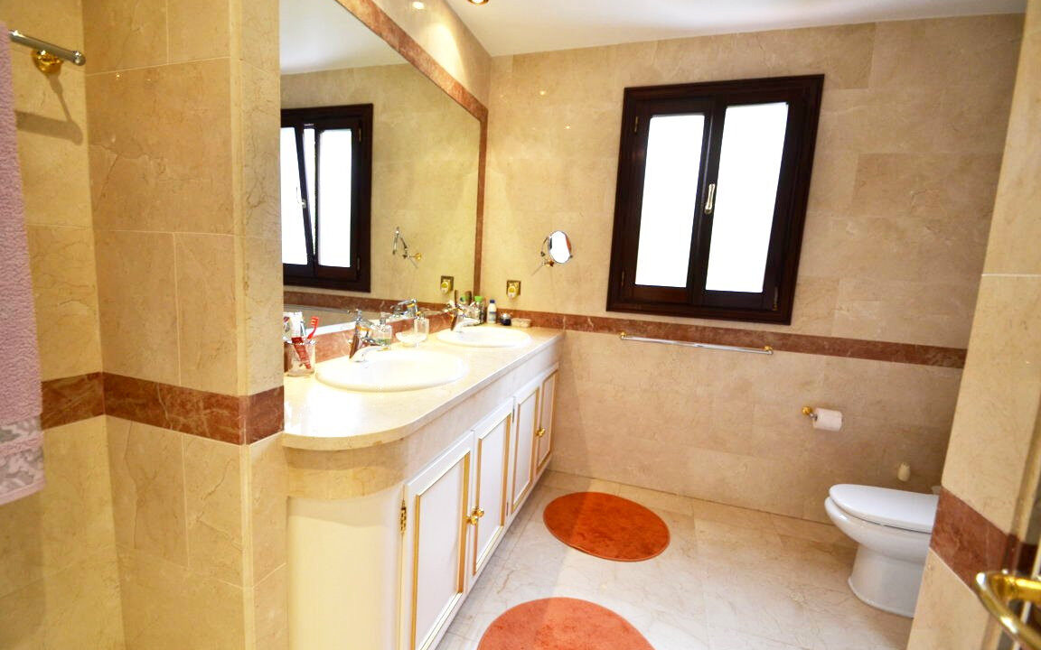 Detached Villa for sale in Málaga Sierra Blanca Costa del Sol Spain - Jacques Olivier Marbella