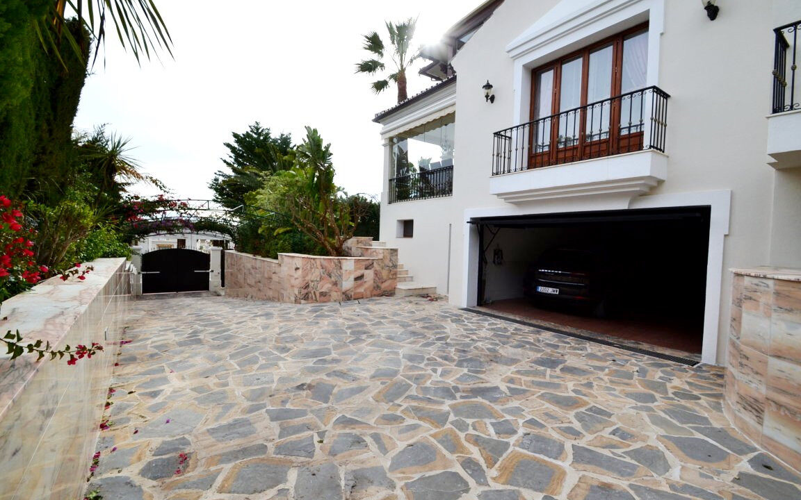 Detached Villa for sale in Málaga Sierra Blanca Costa del Sol Spain - Jacques Olivier Marbella
