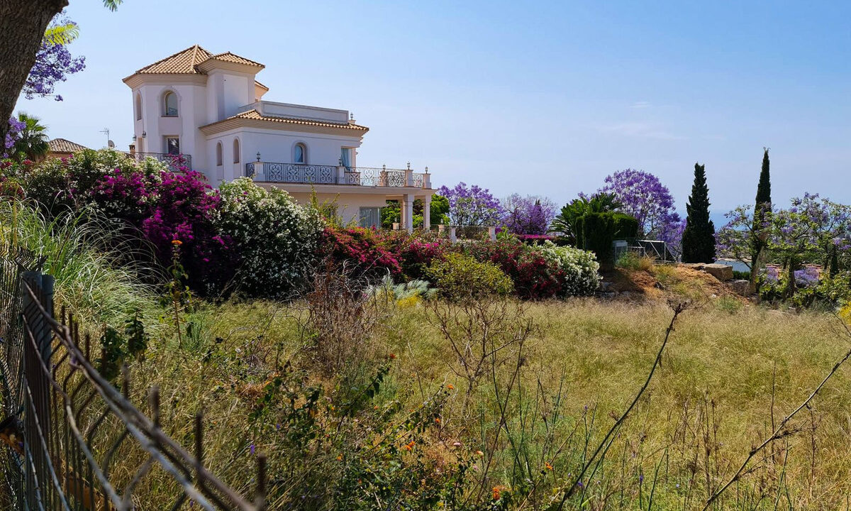 Residential Plot for sale in Málaga Los Flamingos Costa del Sol Spain - Jacques Olivier Marbella