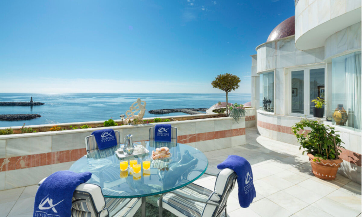 Penthouse for sale in Málaga Puerto Banús Costa del Sol Spain - Jacques Olivier Marbella