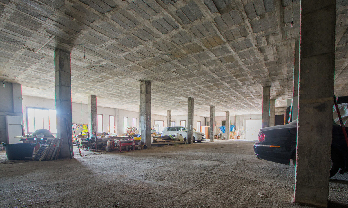 Commercial Premises for sale in Málaga La Mairena Costa del Sol Spain - Jacques Olivier Marbella