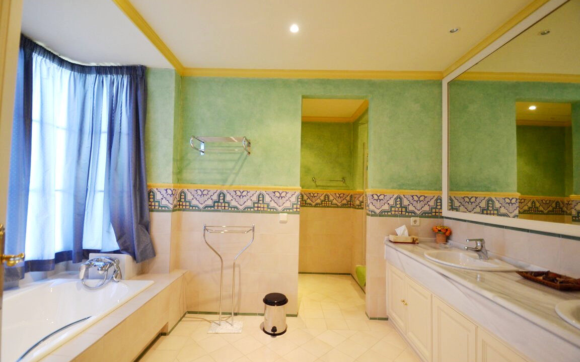 Detached Villa for sale in Málaga Sierra Blanca Costa del Sol Spain - Jacques Olivier Marbella