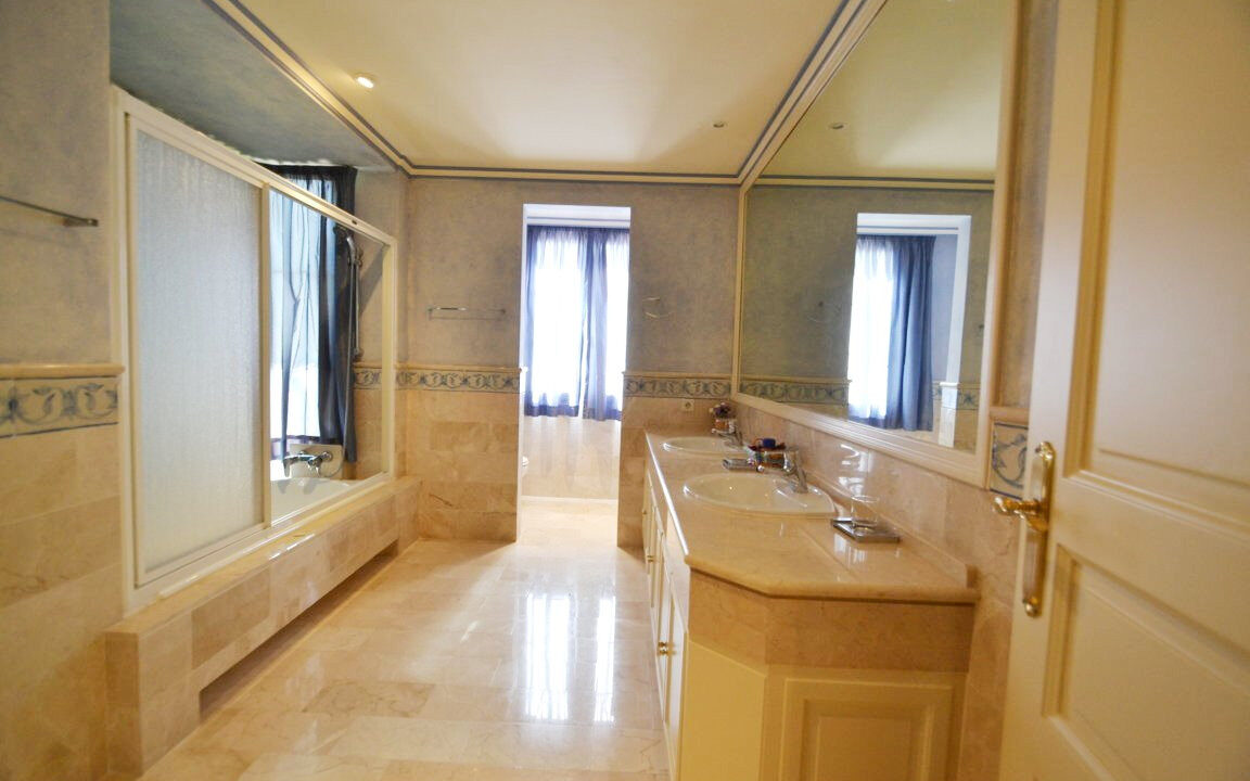 Detached Villa for sale in Málaga Sierra Blanca Costa del Sol Spain - Jacques Olivier Marbella