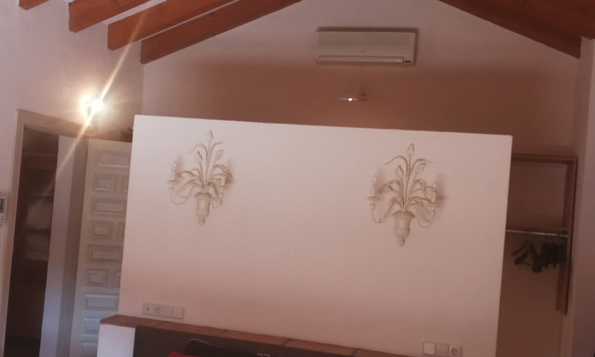 Detached Villa for sale in Málaga Estepona Costa del Sol Spain - Jacques Olivier Marbella