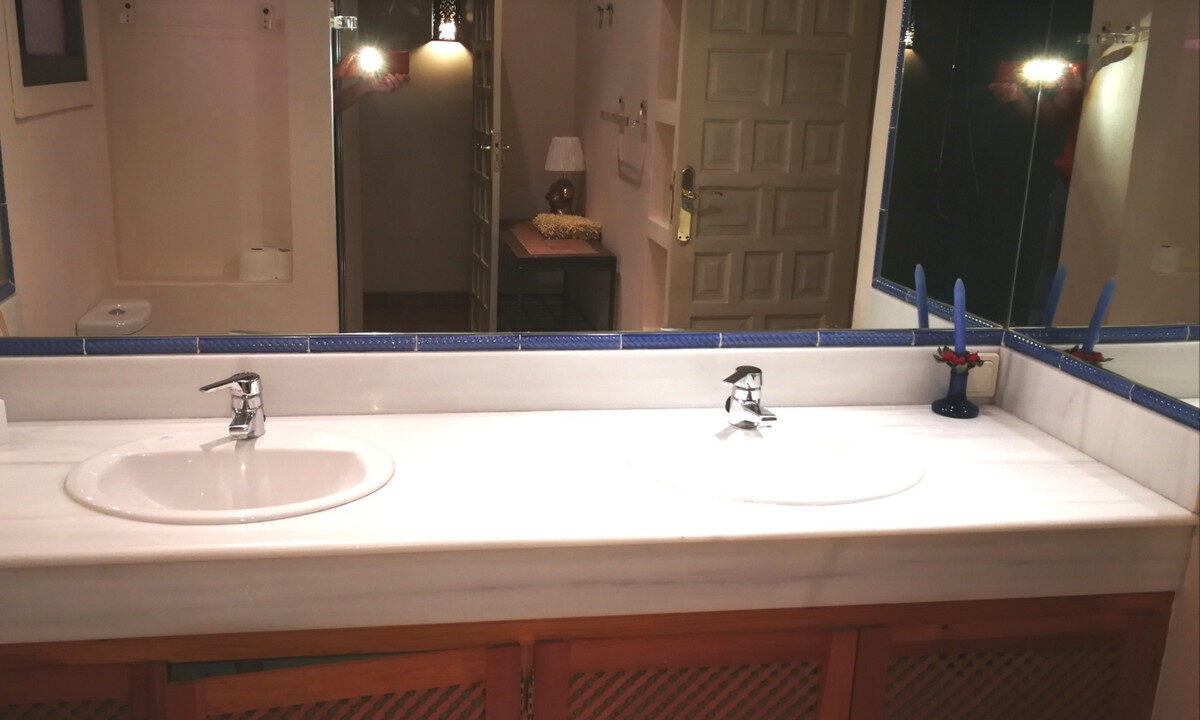 Detached Villa for sale in Málaga Estepona Costa del Sol Spain - Jacques Olivier Marbella