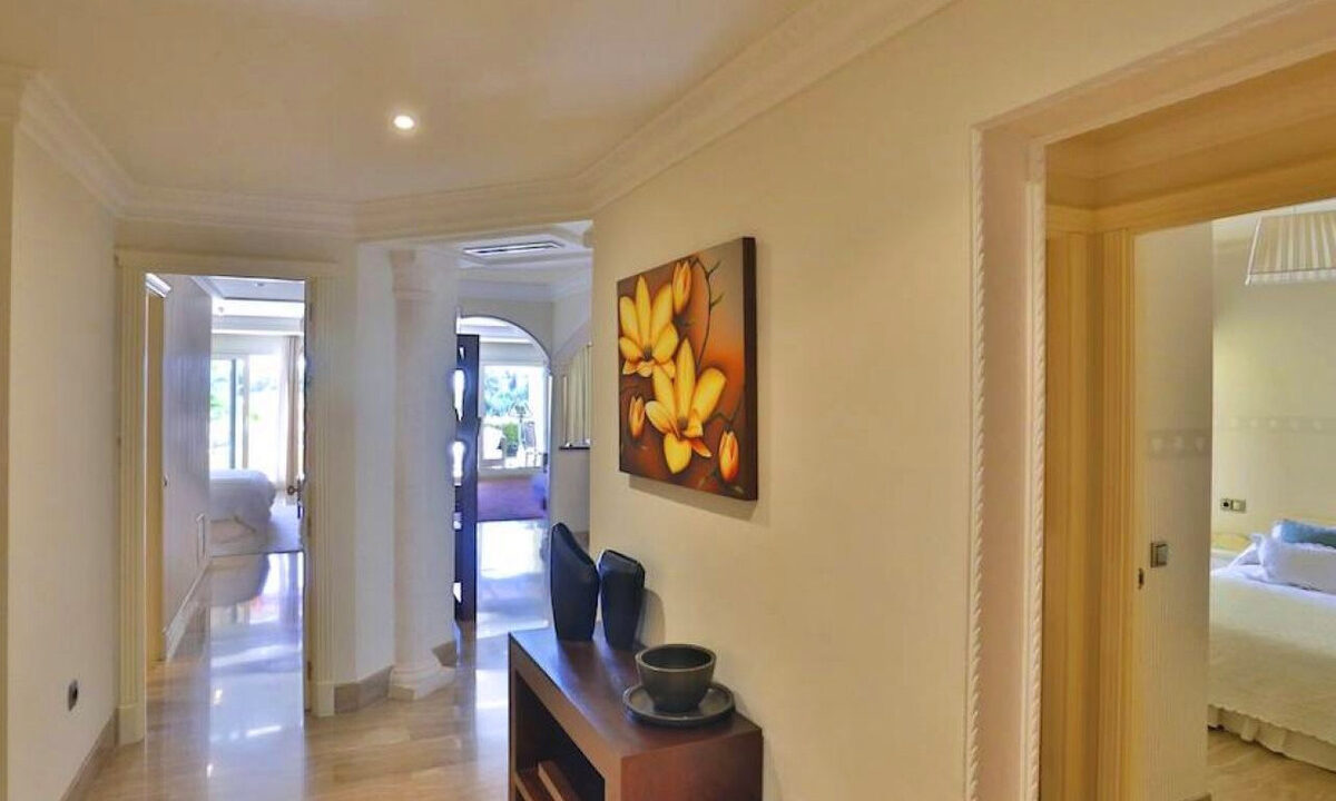 Ground Floor Apartment for sale in Málaga Sierra Blanca Costa del Sol Spain - Jacques Olivier Marbella