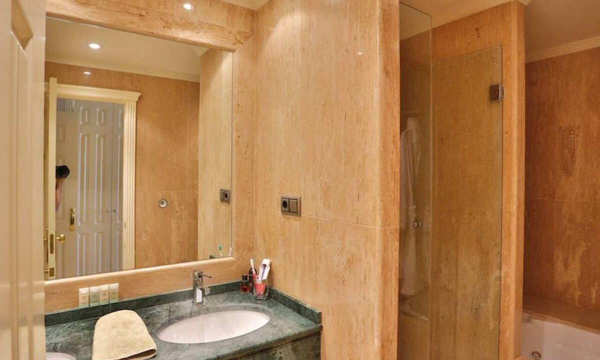 Ground Floor Apartment for sale in Málaga Sierra Blanca Costa del Sol Spain - Jacques Olivier Marbella