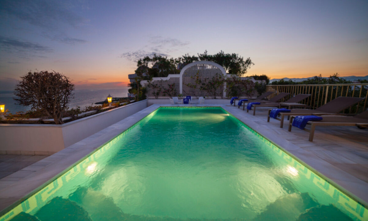 Penthouse for sale in Málaga Puerto Banús Costa del Sol Spain - Jacques Olivier Marbella