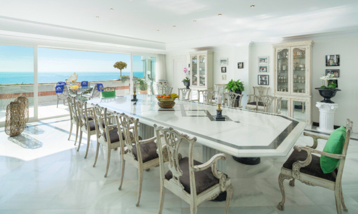 Penthouse for sale in Málaga Puerto Banús Costa del Sol Spain - Jacques Olivier Marbella