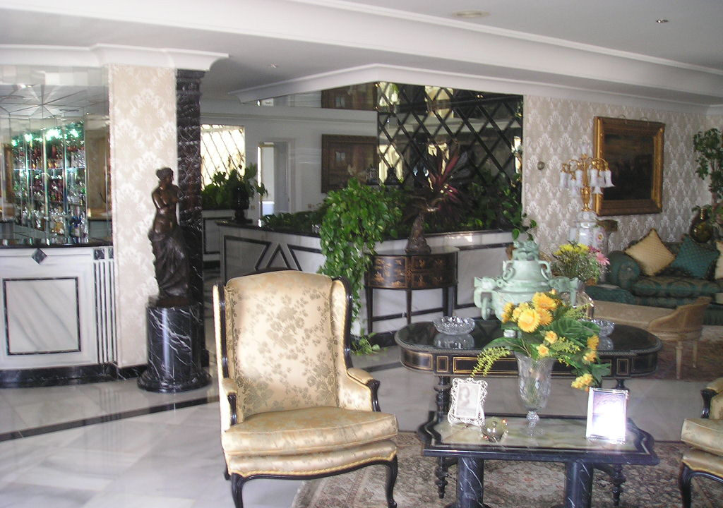 Penthouse for sale in Málaga Puerto Banús Costa del Sol Spain - Jacques Olivier Marbella