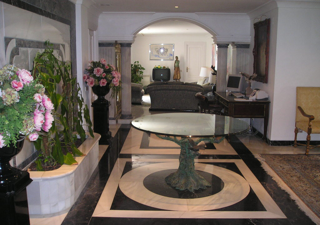 Penthouse for sale in Málaga Puerto Banús Costa del Sol Spain - Jacques Olivier Marbella