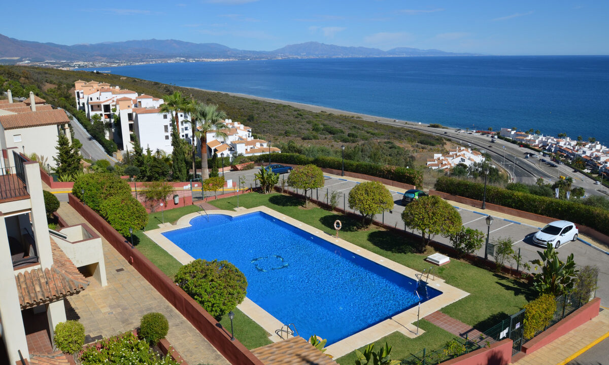 Penthouse for sale in Málaga La Duquesa Costa del Sol Spain - Jacques Olivier Marbella